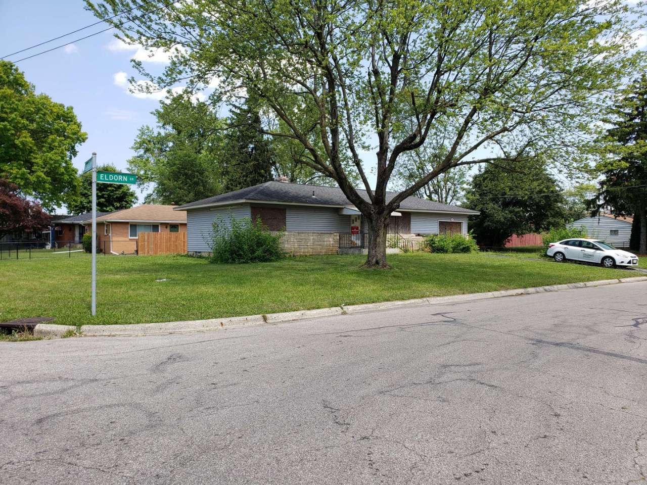Eldorn Dr, Columbus, OH 43207