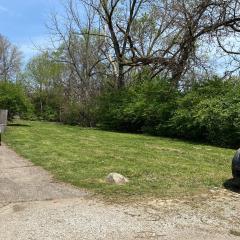452 Glendower Ave
